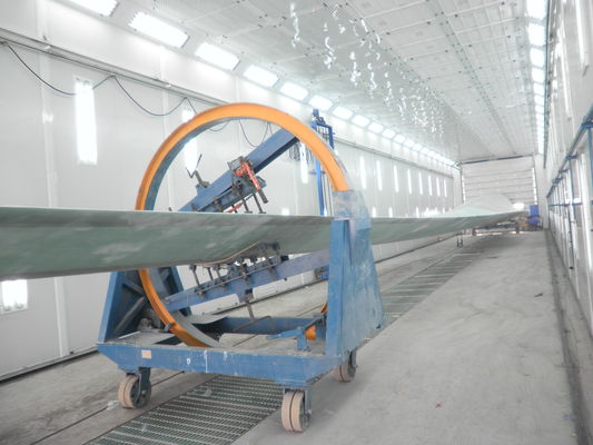qualité La turbine de vent domine pièce de peinture de lame d'énergie éolienne de cabine de peinture grande usine